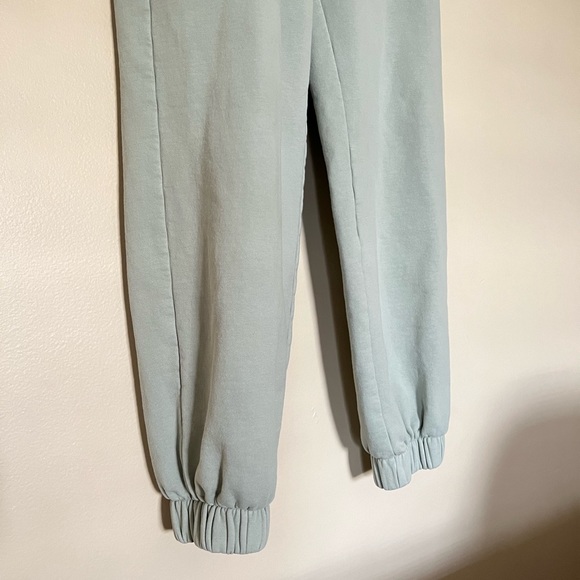 Brandy Melville/John Galt Green Rosa Sweatpants - Picture 7 of 7